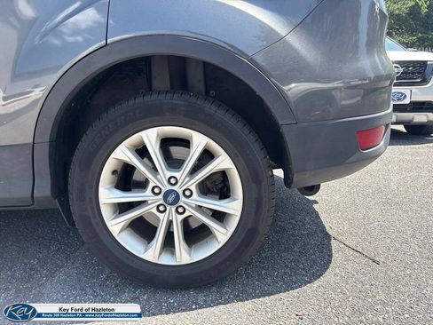 Used 2019 Ford Escape SE FWD image 7