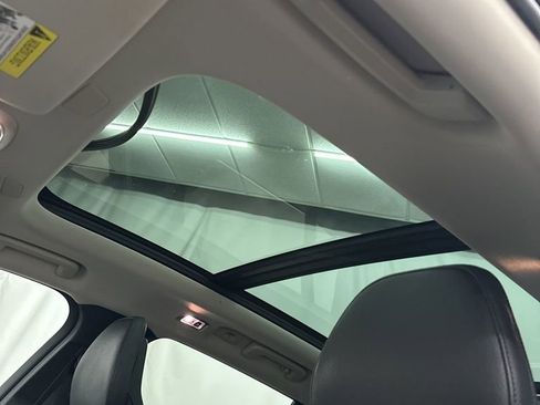 Used 2017 Volvo XC90 T6 Momentum w/ Momentum Plus Package image 18