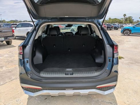 Certified 2024 Kia Sportage EX AWD/4WD image 12
