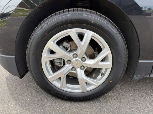 Used 2019 Chevrolet Equinox Premier FWD image 39