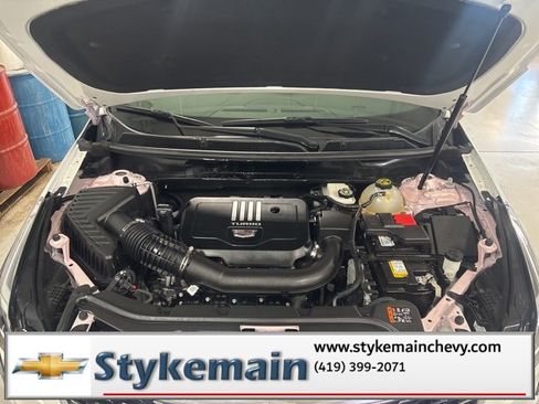 Used 2024 Cadillac XT5 Premium Luxury image 16