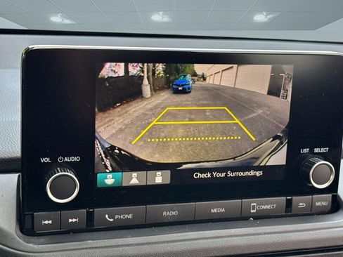Used 2024 Honda Accord LX image 19