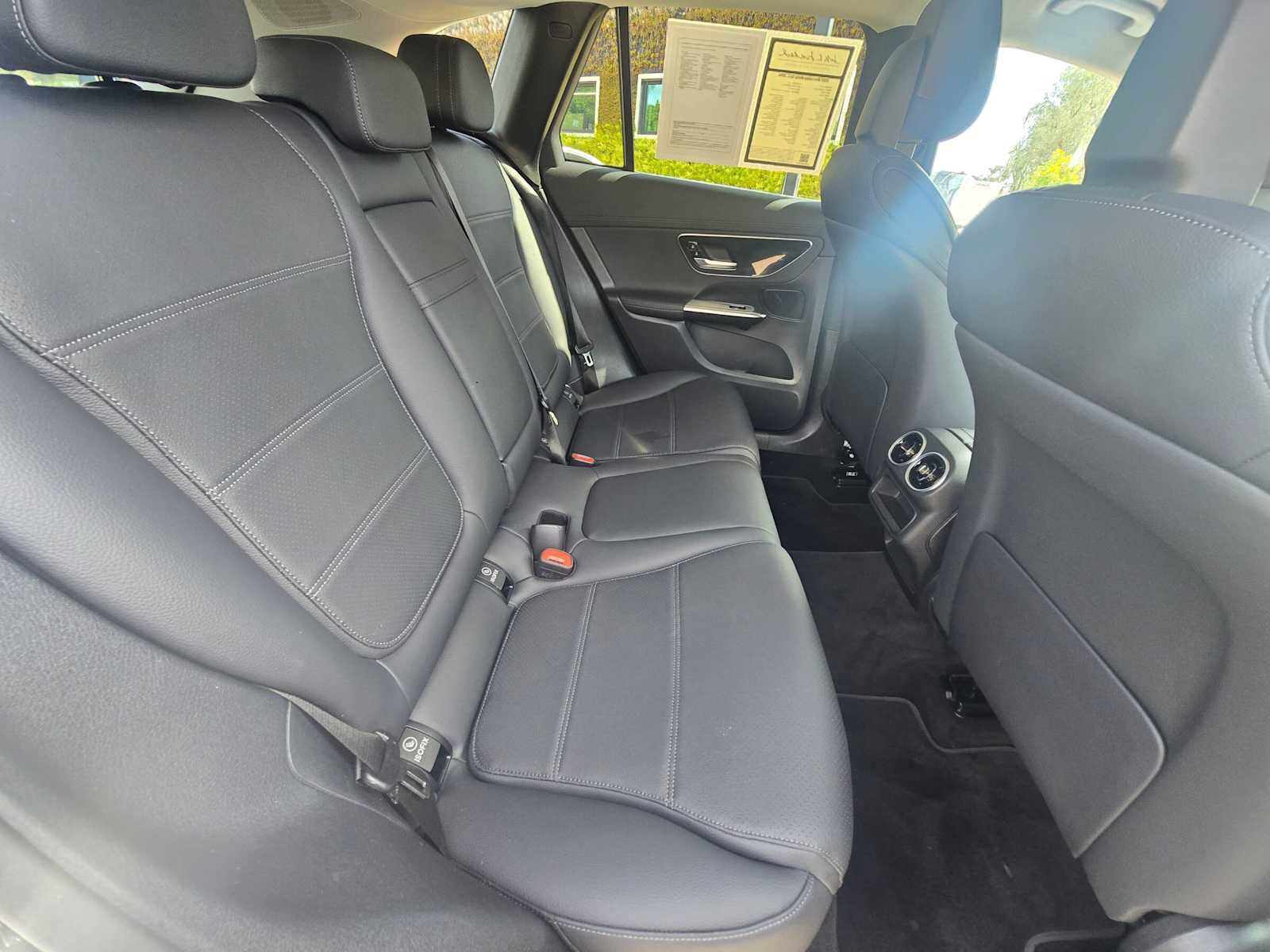 Certified 2025 Mercedes-Benz GLC 350e 4MATIC image 12