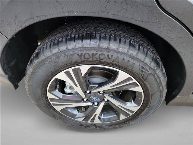 Used 2024 Subaru Crosstrek 2.0i Premium AWD/4WD image 11