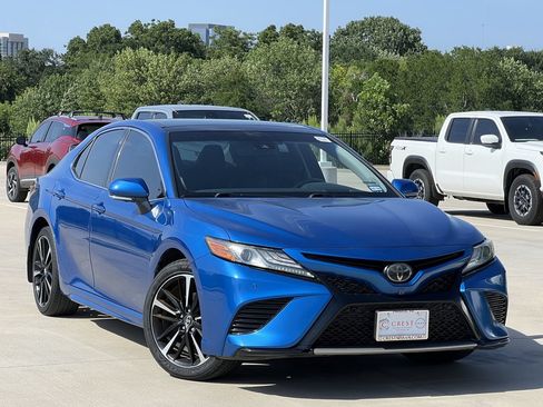 Used 2018 Toyota Camry XSE w/ Audio Package FWD image 1