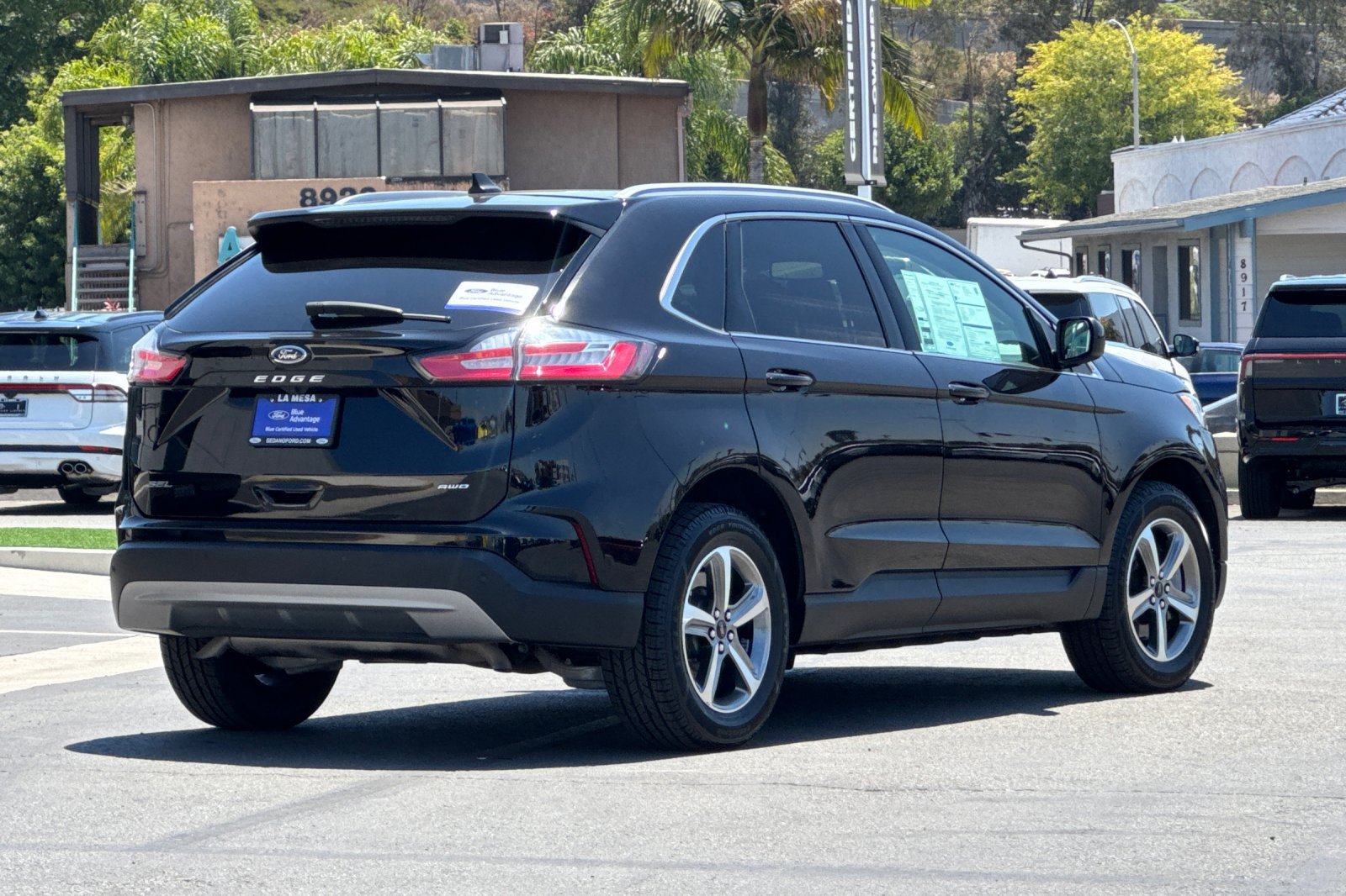 Certified 2024 Ford Edge SEL w/ Convenience Package AWD/4WD image 3