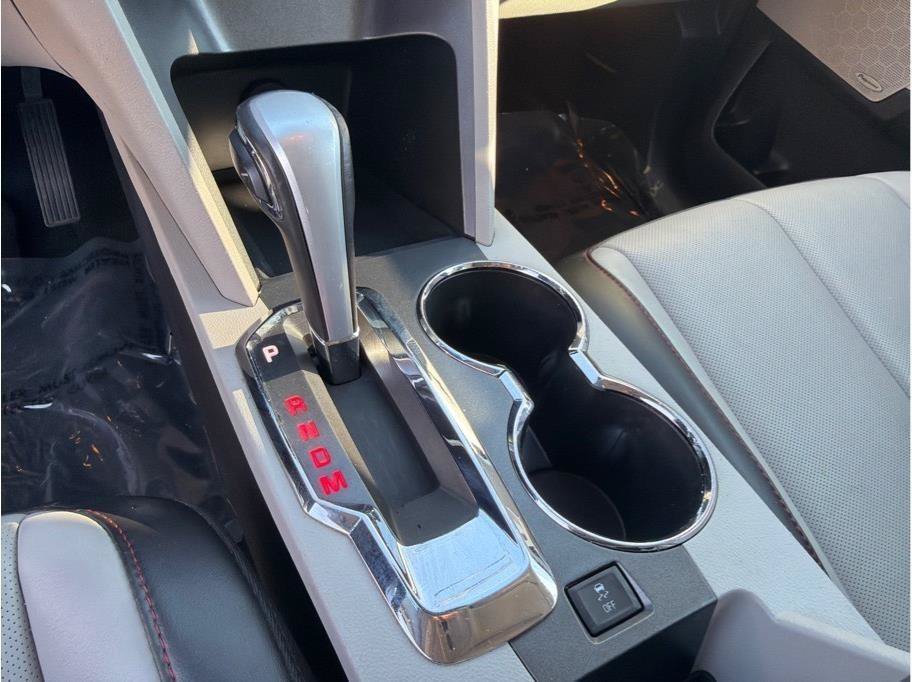 Used 2015 GMC Terrain SLT FWD image 22