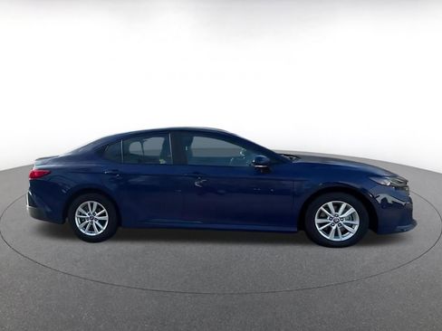 Used 2025 Toyota Camry LE image 16