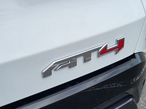 New 2026 GMC Terrain AT4 image 9