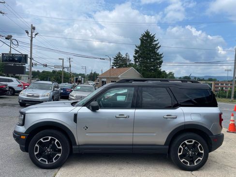 Used 2022 Ford Bronco Sport Outer Banks w/ Tech Package AWD/4WD image 8