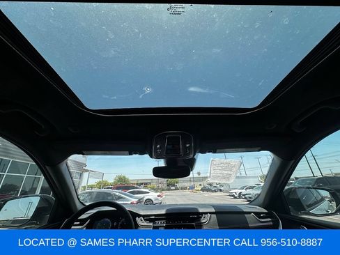 Used 2024 Jeep Grand Cherokee Altitude RWD image 16