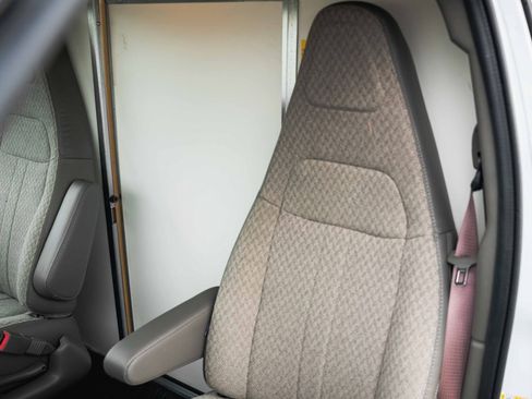 New 2025 Chevrolet Express 3500 w/ Power Convenience Package image 13