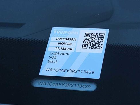 Used 2024 Audi SQ5 Prestige w/ Prestige Package image 29