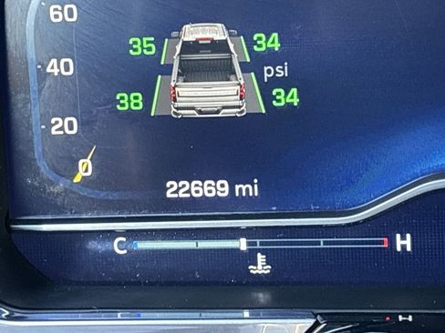 Used 2023 Chevrolet Silverado 1500 RST w/ Z71 Off-Road Package image 33