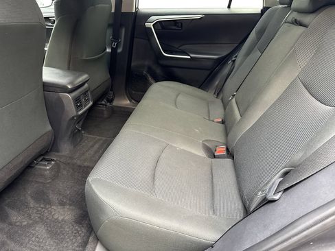 Used 2024 Toyota RAV4 LE FWD image 34