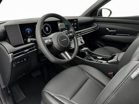 Certified 2025 Hyundai Santa Cruz SEL image 14