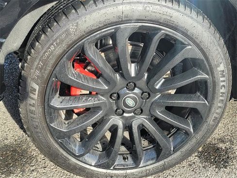 Used 2022 Land Rover Range Rover Autobiography image 5