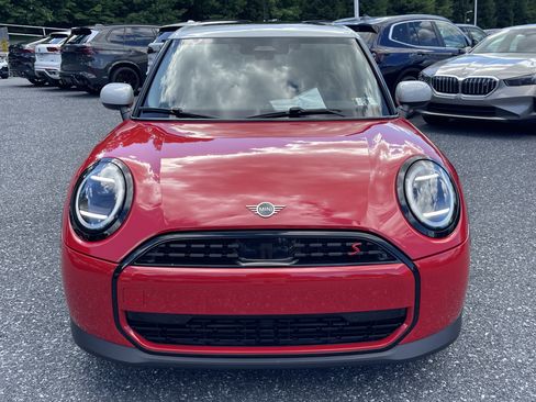 Used 2025 MINI Cooper S FWD image 2