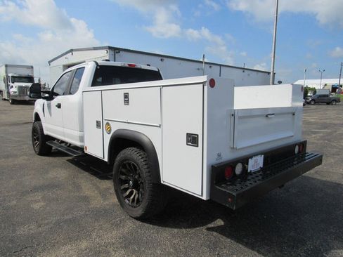 Used 2020 Ford F250 XL w/ Power Equipment Group AWD/4WD image 5