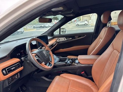 Certified 2023 Lincoln Nautilus Black Label w/ Class II Trailer Tow Package image 12