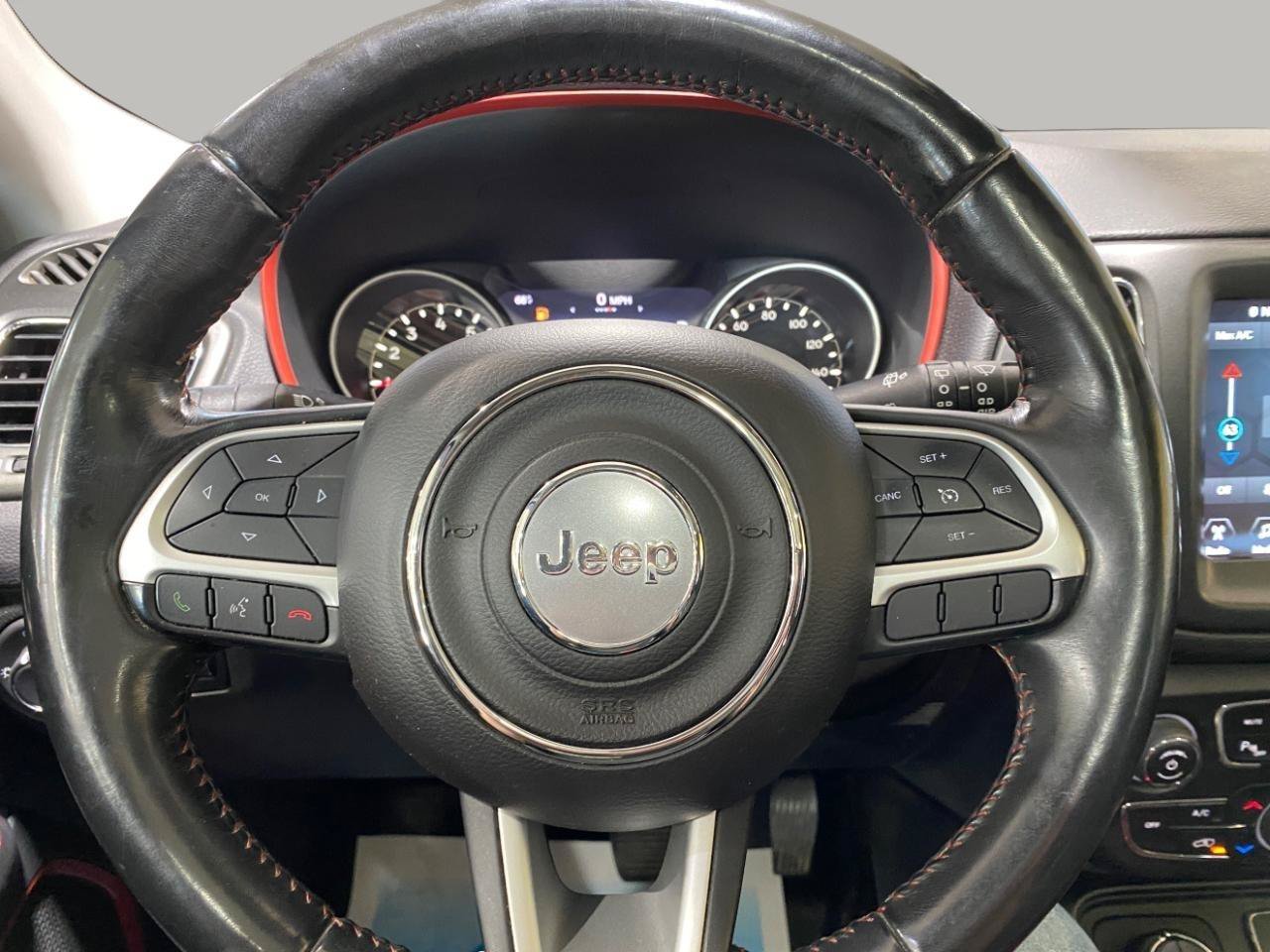 Used 2017 Jeep Compass Trailhawk w/ Navigation Group AWD/4WD image 12
