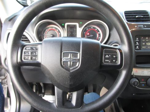 Used 2015 Dodge Journey SXT w/ Flexible Seating Group FWD image 41