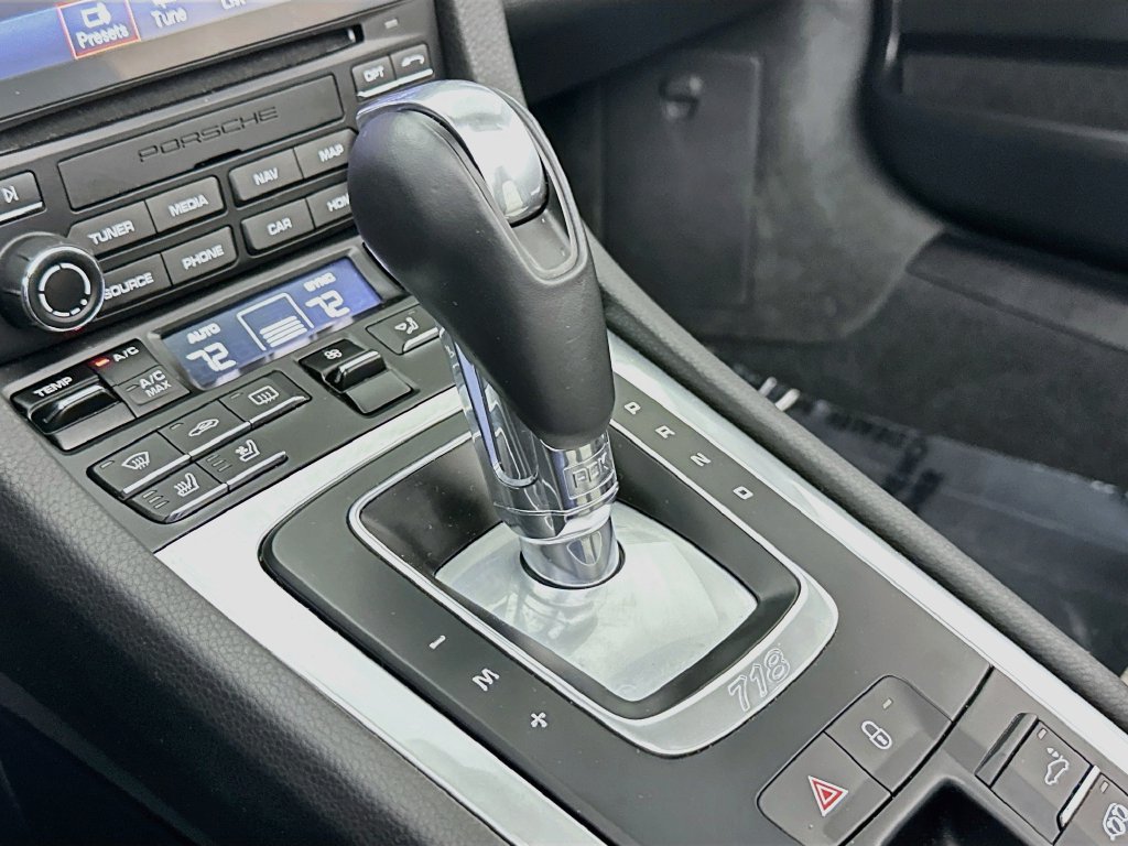 Used 2019 Porsche 718 Boxster S RWD image 16