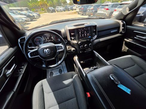 Used 2022 RAM 1500 Big Horn AWD/4WD image 9