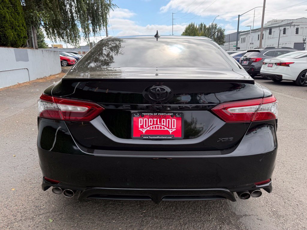Used 2019 Toyota Camry XSE FWD image 6