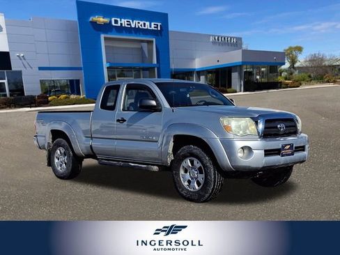 Used 2006 Toyota Tacoma 4x4 Access Cab V6 image 1