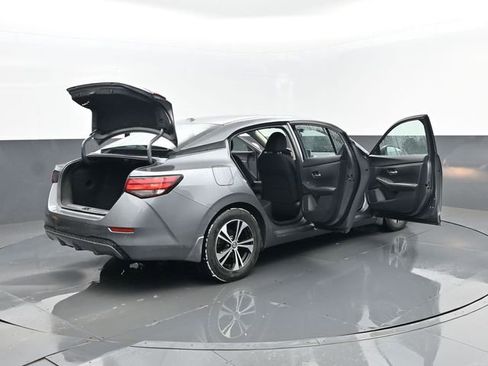 Used 2020 Nissan Sentra SV image 28