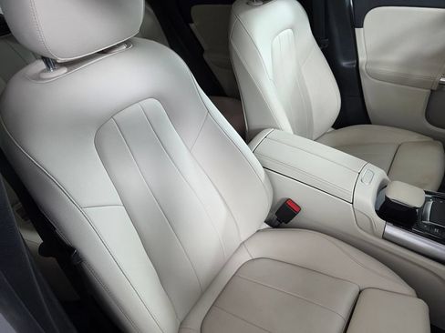 Certified 2023 Mercedes-Benz GLA 250 image 29