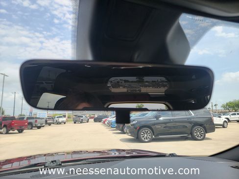 Used 2025 Jeep Grand Cherokee Laredo X RWD image 30
