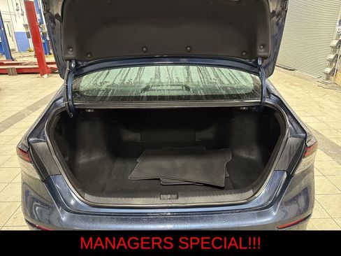 Used 2023 Honda Accord EX image 11