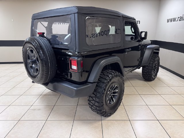 Used 2026 Jeep Wrangler Sport AWD/4WD image 6