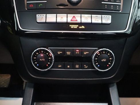 Used 2017 Mercedes-Benz GLS 450 4MATIC w/ Premium Package image 33