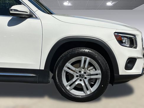 Certified 2023 Mercedes-Benz GLB 250 image 34
