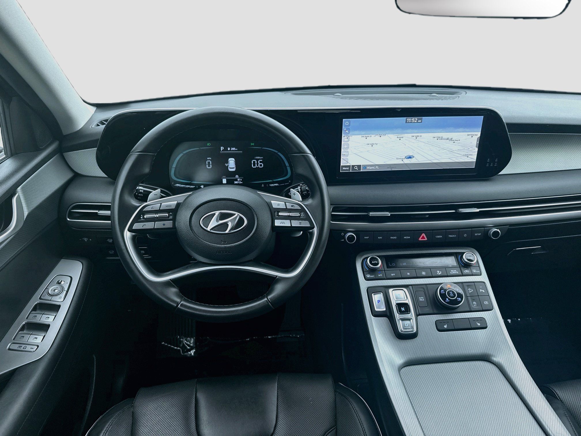 Used 2023 Hyundai Palisade SEL AWD/4WD image 18