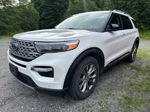 Used 2022 Ford Explorer Limited AWD/4WD image 1