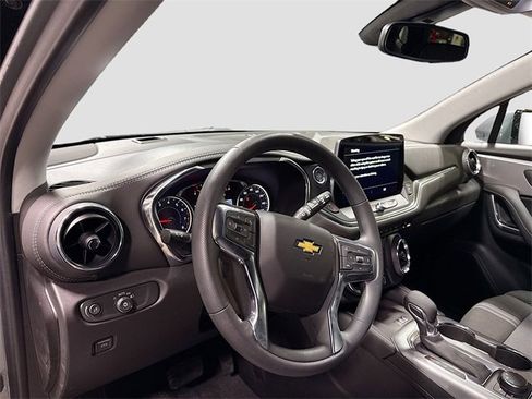 New 2026 Chevrolet Blazer LT image 12