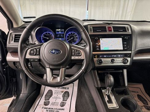 Used 2017 Subaru Outback 2.5i Limited image 13