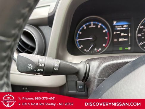 Used 2018 Toyota RAV4 XLE image 24