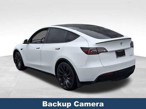 Used 2022 Tesla Model Y Performance image 5