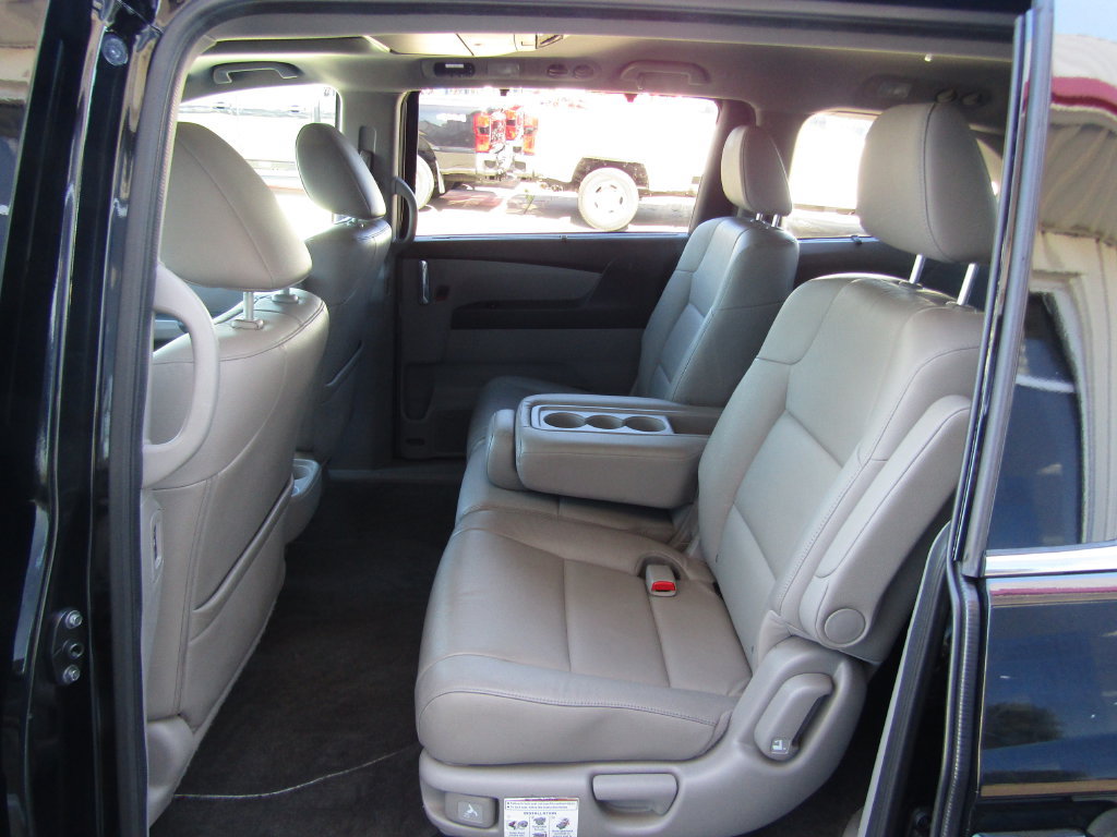 Used 2016 Honda Odyssey Touring Elite image 31