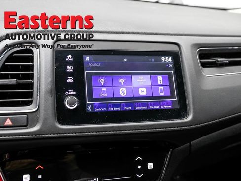 Used 2019 Honda HR-V EX image 18