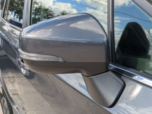 Used 2021 Subaru Crosstrek 2.5i Limited w/ Moonroof Package 2 image 12