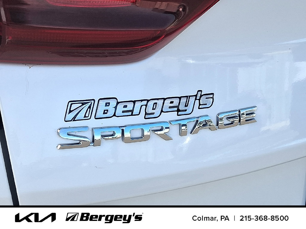 Certified 2022 Kia Sportage LX AWD/4WD image 33