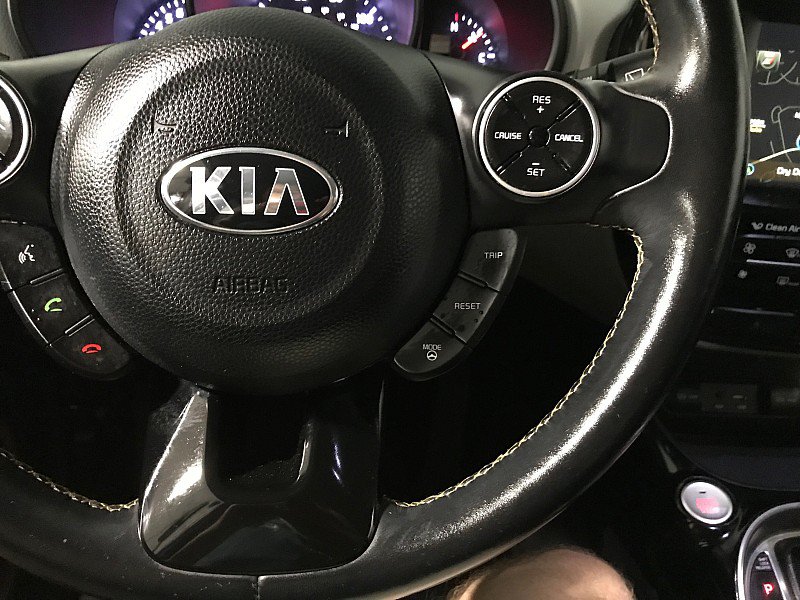 Used 2016 Kia Soul + w/ Primo Package FWD image 31