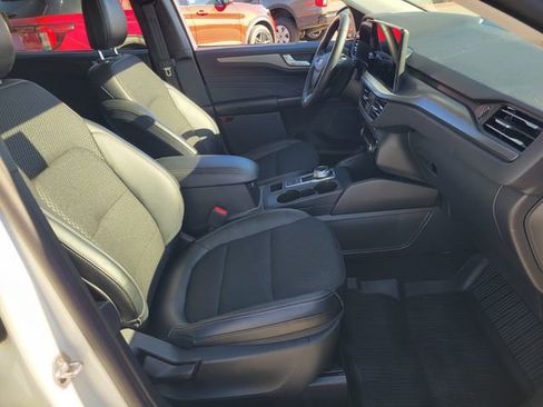 Used 2025 Ford Escape Base image 15