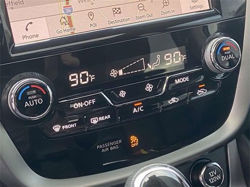 Used 2024 Nissan Murano SL image 29